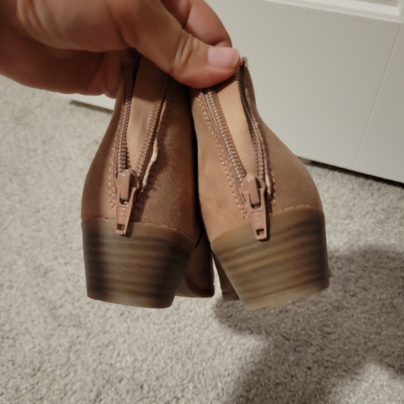 Booties - Picture 7 of 8